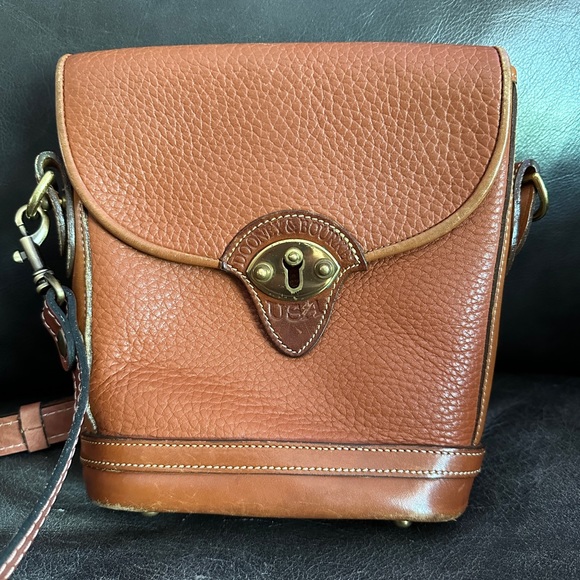 Dooney & Bourke Crossbody Leather Bag - Picture 1 of 11